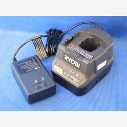 Ryobi P118B 18 V Battery charger (New)